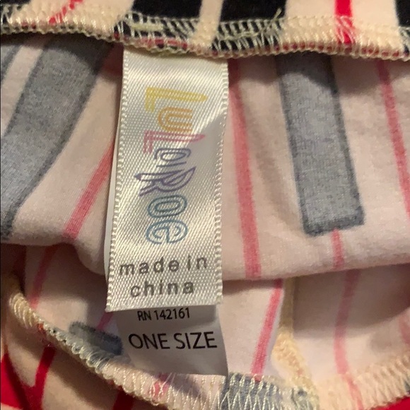 Lularoe piano key leggings - Picture 3 of 4